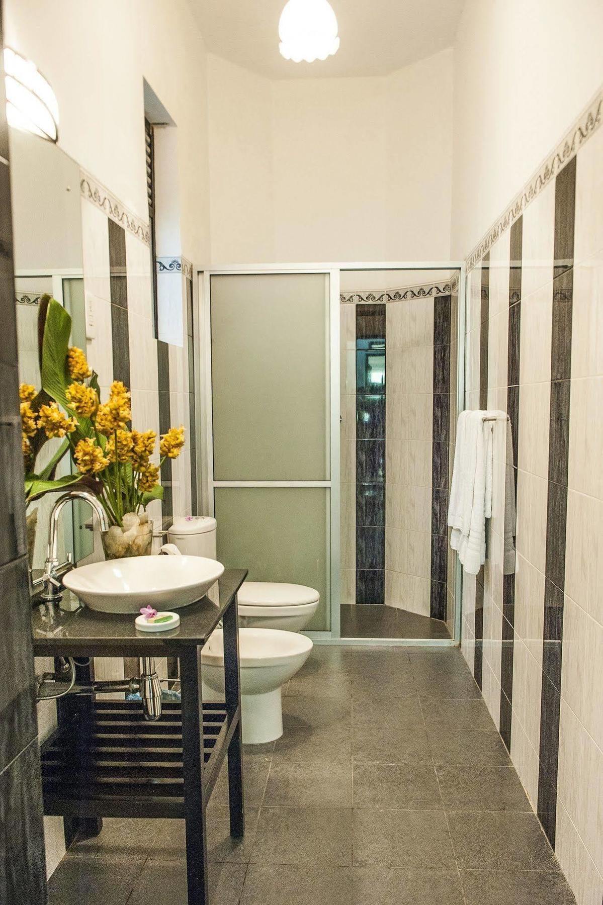 Mowbrey House Hotel Kandy Ngoại thất bức ảnh